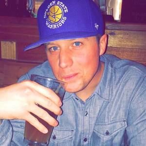 Meet your Posher, Travis